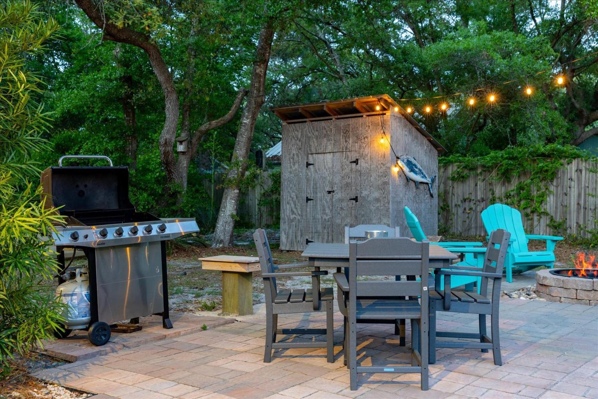 Modern Oak Island Escape 1 Mile To Long Beach! Экстерьер фото